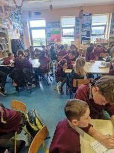 Tráth na gCeist agus Amhránaíocht